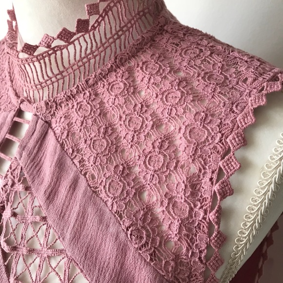 Sleeveless Crochet Dress w/Ruffled Hem - Picture 2 of 8